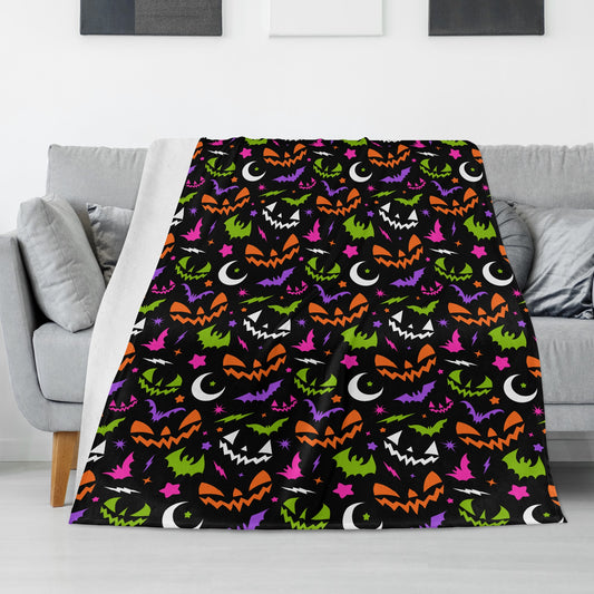 Spooky Halloween Retro Jack-O-Lantern Faces Moons Bats Colorful Fleece Blanket